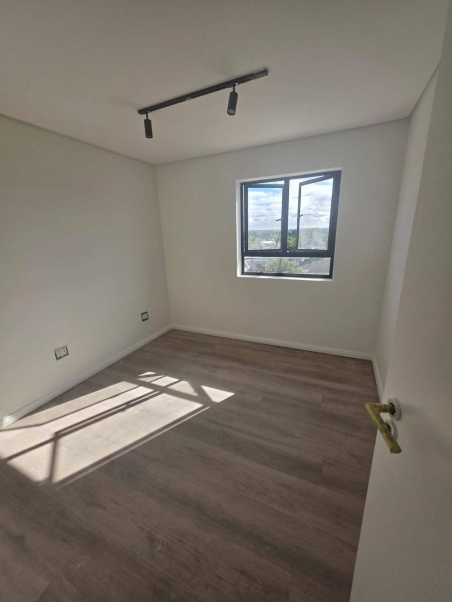 1 Bedroom Property for Sale in Table View Western Cape